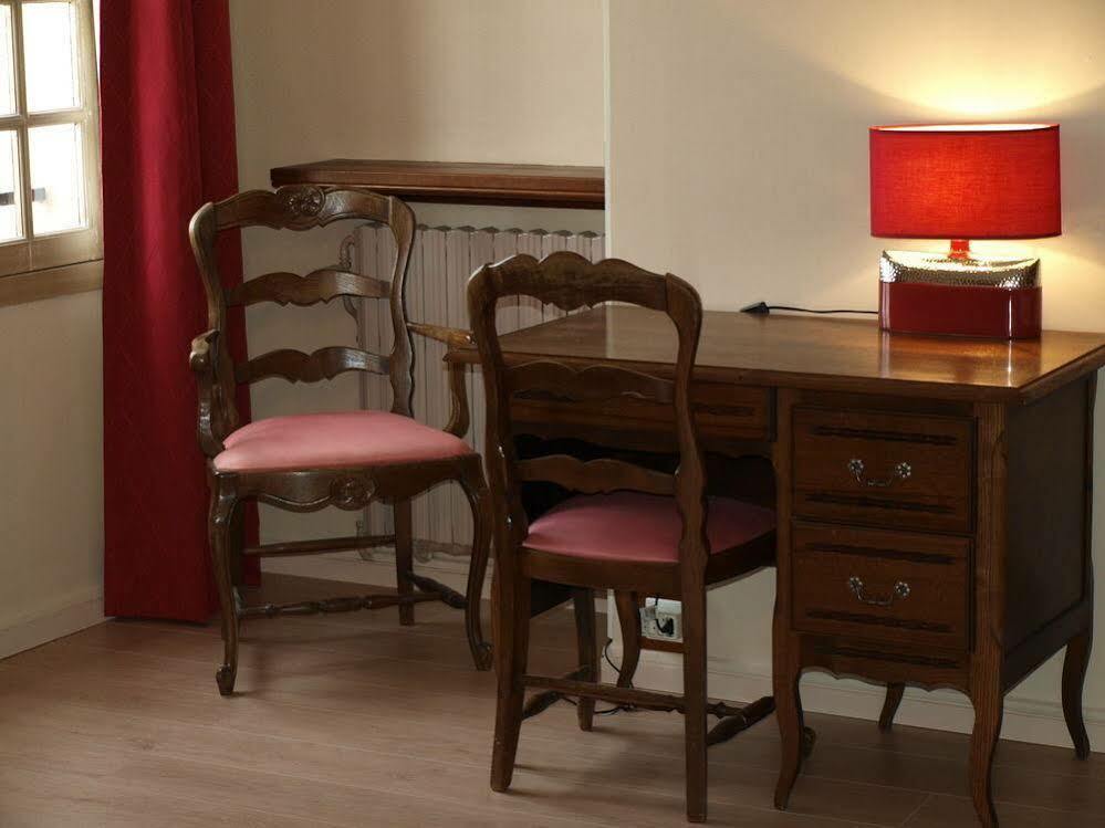 Hotel Les Deux Magots La Roche-Bernard Ngoại thất bức ảnh