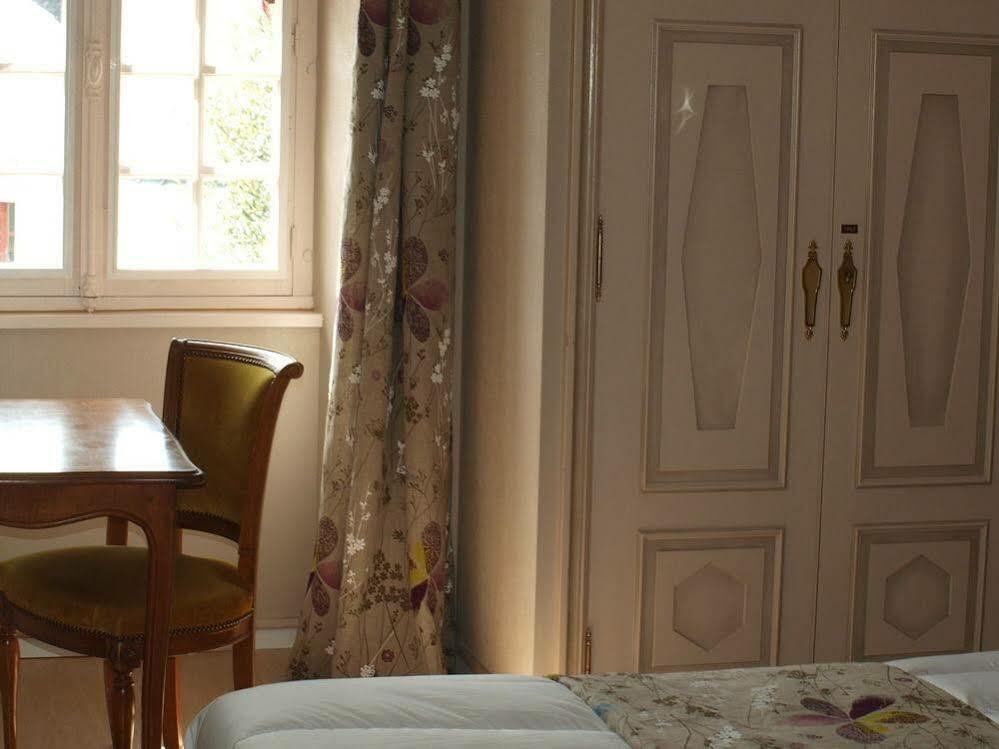 Hotel Les Deux Magots La Roche-Bernard Ngoại thất bức ảnh